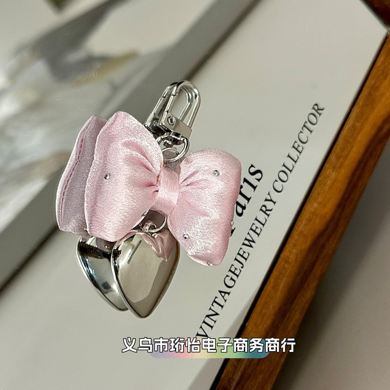 韓国インス甘いダイヤモンドリボンラブペンダントシンプルで軽い高級キーホルダーバッグペンダント携帯電話チェーンアクセサリー|undefined