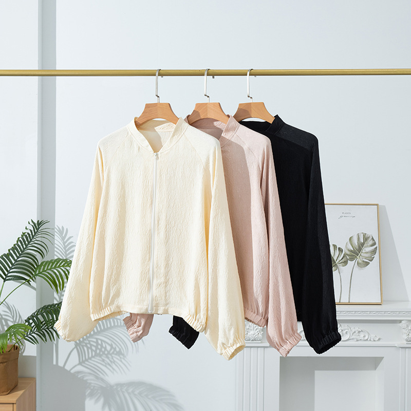 新商品の绢糸のジャケットの重いポンドのシルクの婦人服のコートの通勤のカーディガンの大きいサイズの女性の上着の長袖の野球服