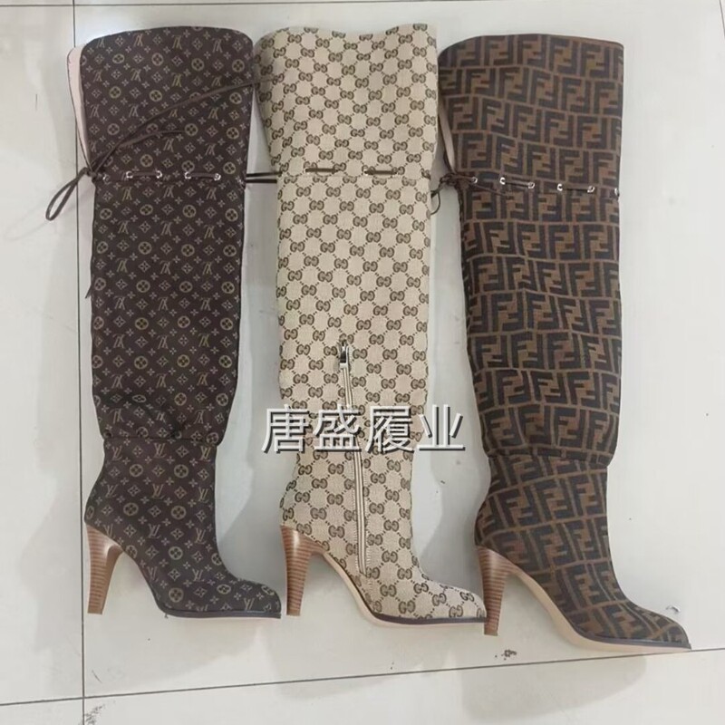 European and American Style Round-Toe Printed High-Heeled Adjustable Over-The-Knee Boots, Size 45, with Side Zipper and Lettering European and American Style Round-Toe Printed High-Heeled Adjustable Over-The-Knee Boots, Size 45, with Side Zipper and Lettering