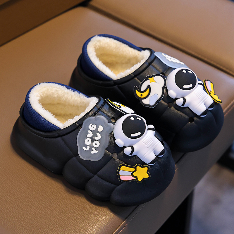 Zapatillas de algodón para niños invierno 2024 nuevos niños y niñas antideslizantes impermeables calientes de terciado zapatos de algodón para niños pequeños y medianos