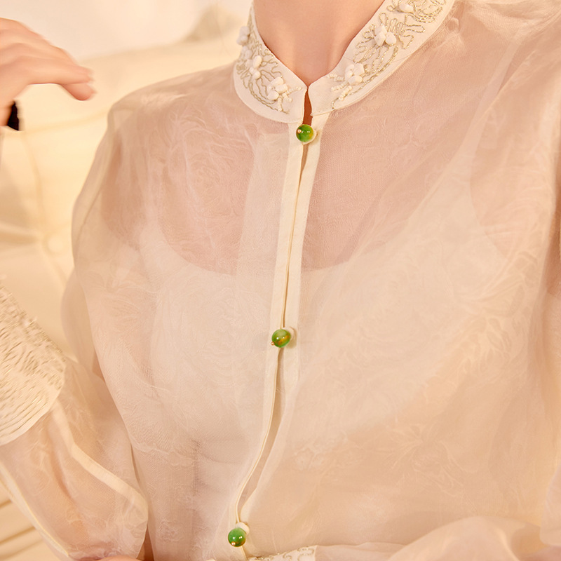 New Chinese-Style High-End Embroidered Thin Shirt for Women, New Chinese-Style Stand Collar Design, Mulberry Silk Top N1004