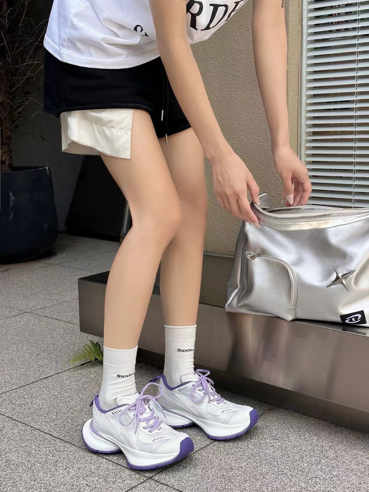 Men's And Women's Paris New Lace-Up Mesh Breathable Dad Shoes 13th Generation Distressed Low Top Casual Sports Shoes With Thick Sole Height Increasing_vogvips.com