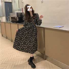 法式赫本风高级感碎花连衣裙女2026年秋季新款黑色内搭打底长裙子