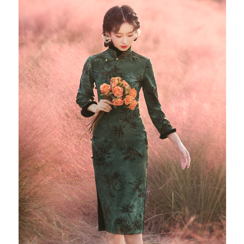 Demi-season cheongsam