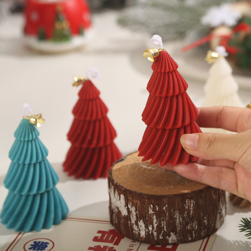 新品スパイラルクリスマスツリーアロマキャンドル高級感クリスマスお土産isクリエイティブホーム置物クリスマスプレゼント|undefined