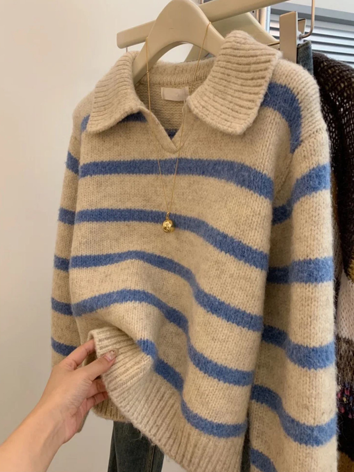 Kaikuo transfronterizo de moda europea y americana de lana de manga larga rayas polo suéter de cuello de mujer otoño y invierno 2025