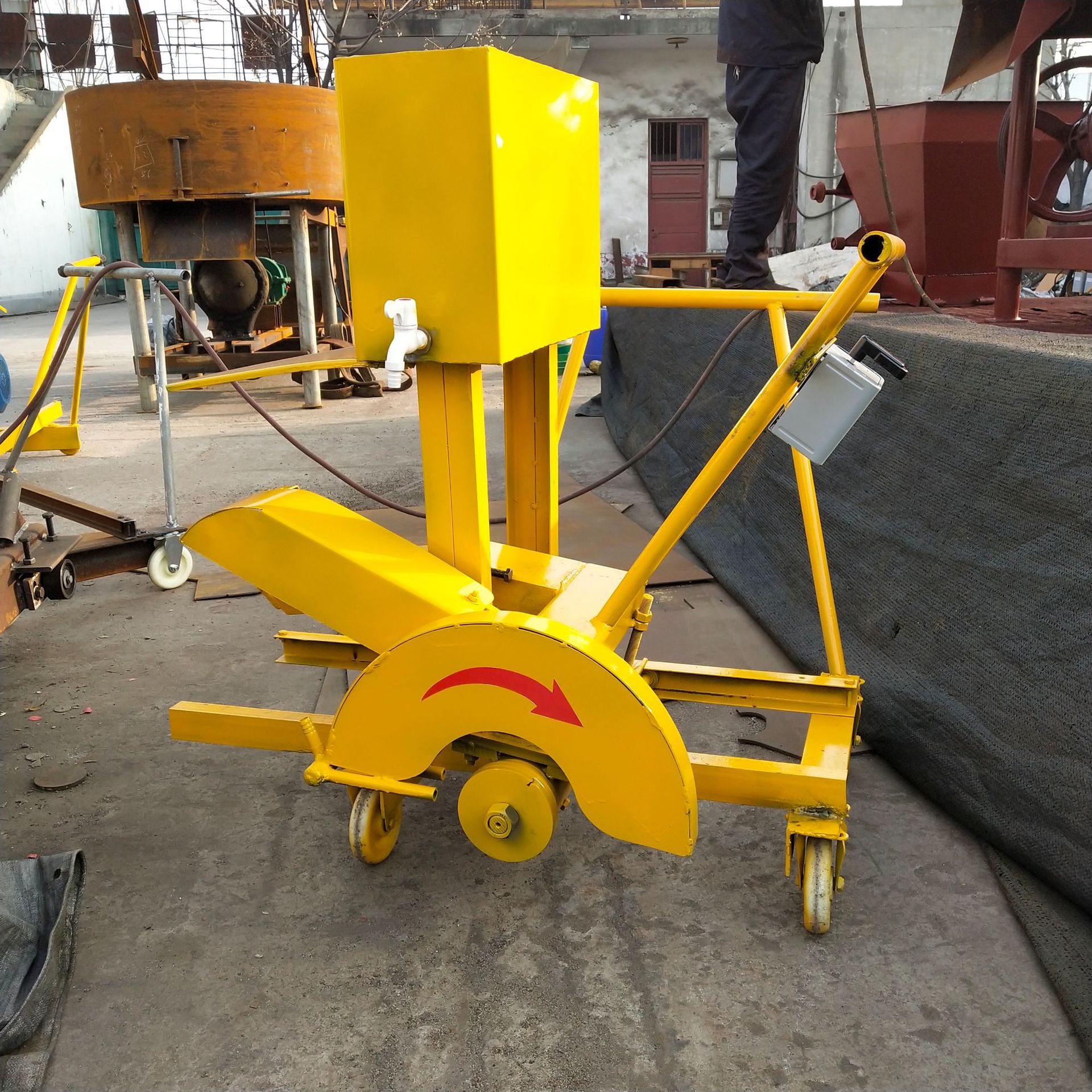 山东楼板切割机  混凝土预制板切割机 水泥空心楼板切割机