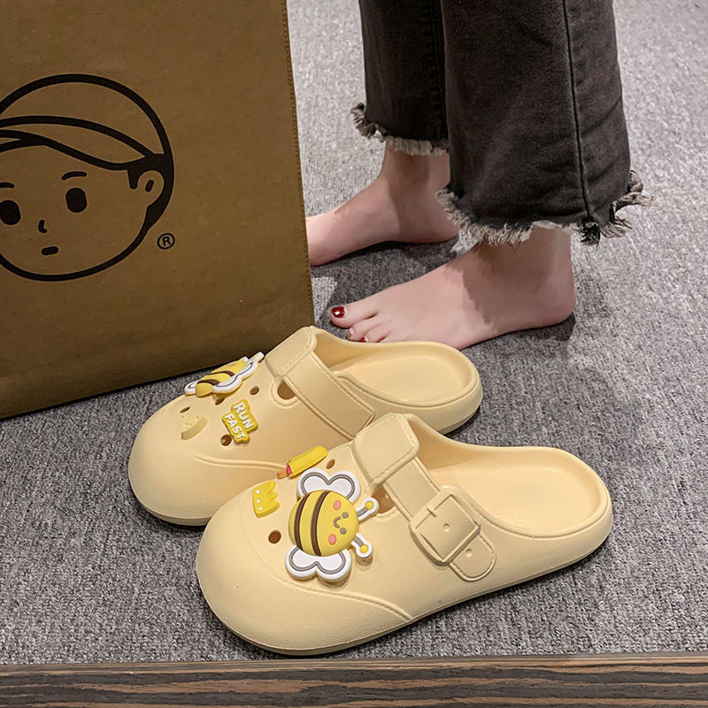 Cave Shoes Women's 2024 New Arrival Outwear-Treading Cartoon Cyber-Popular Non-Slip Beach Toe Sandals and Slippers Women's Summer
