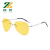 Memory titanium alloy ultra -light frameless sunglasses men driving toad mirror polarized color transformer pilot glasses