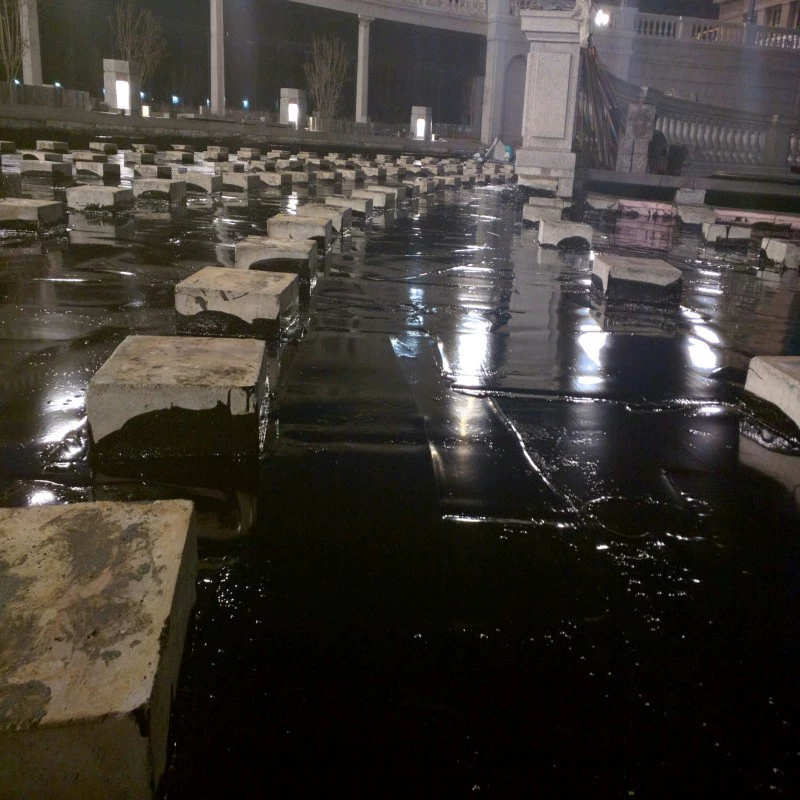 Наномодифицированный щелочестойкий средний строительный раствор следует наносить во время нанесения покрытия; корпус следует выровнять.