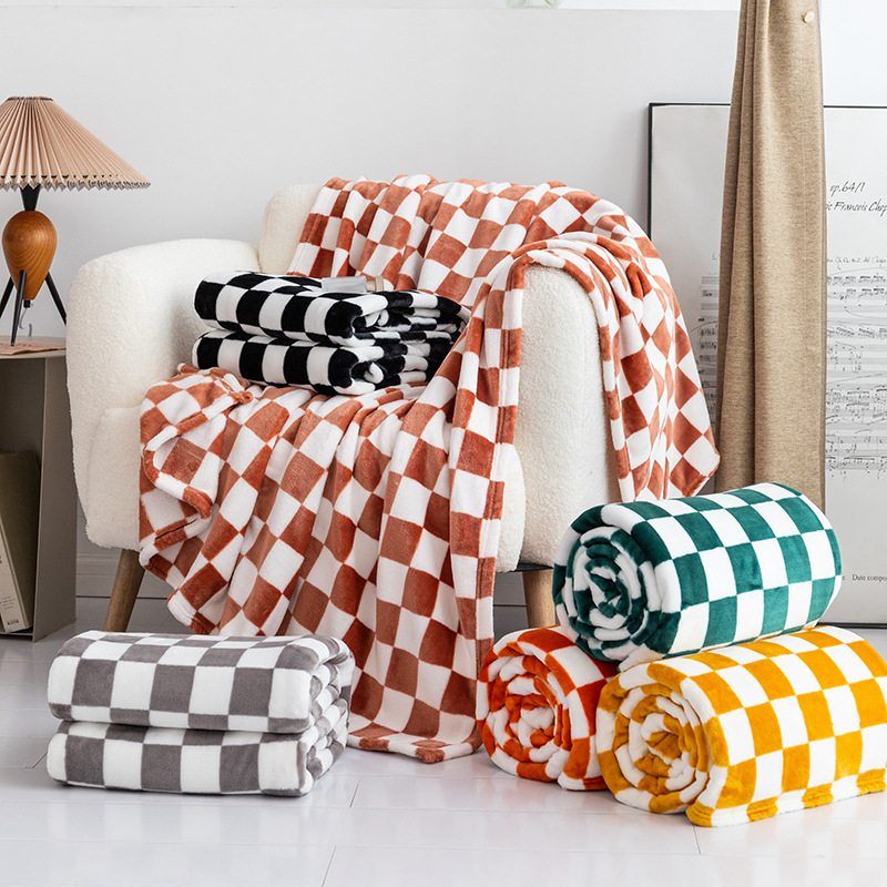 Checkerboard flannel blanket air conditioning blanket office nap blanket_voghion.com