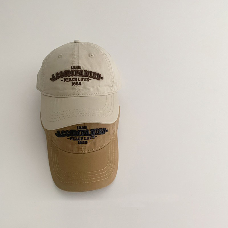 ins sombrero infantil de letras coreanas primavera y otoño sombrero de pato a prueba de viento sombrero de béisbol de viaje de bebés para hombres y mujeres