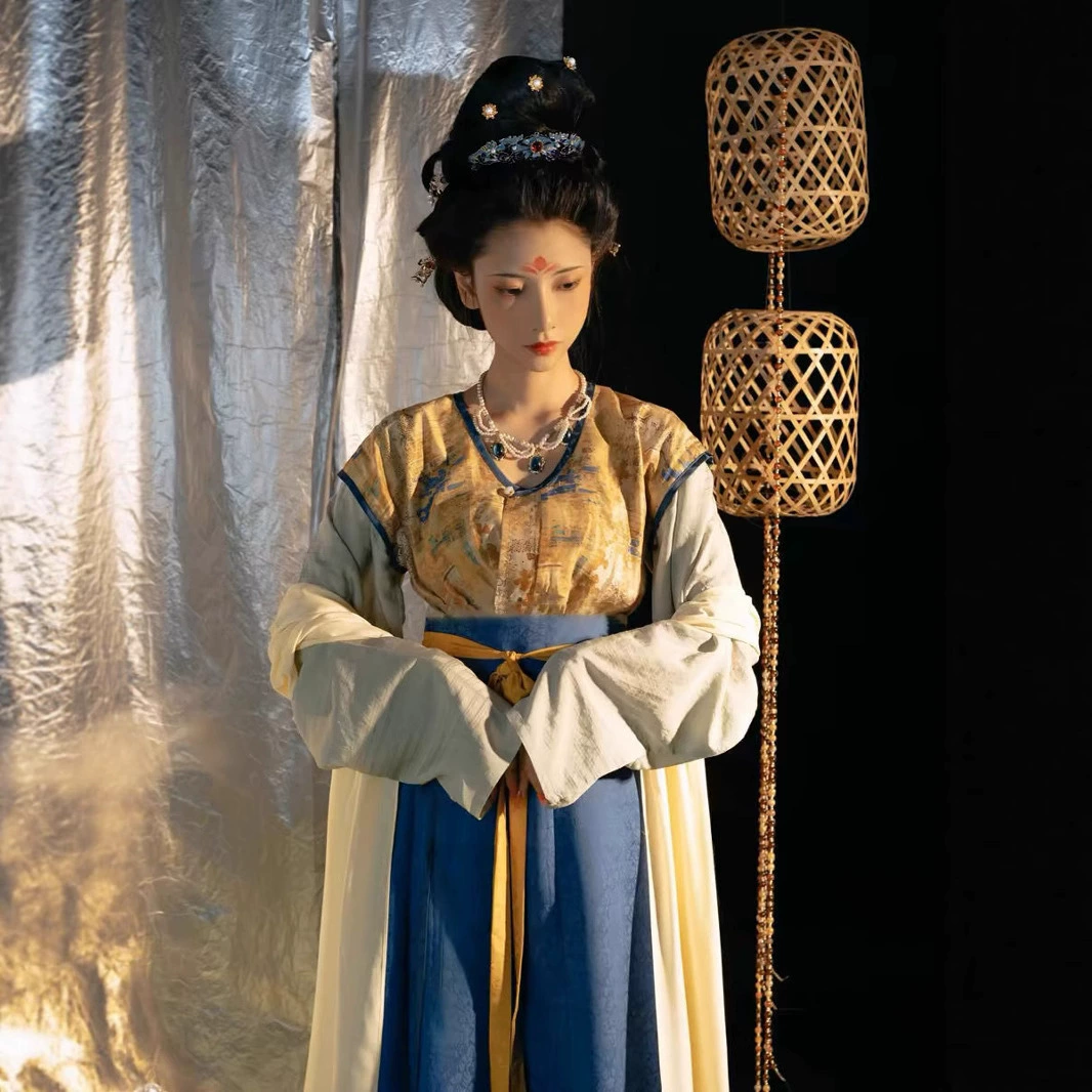 Оригинальное шелковое традиционное женское платье Hanfu на весну, лето и осень Tang с круглым вырезом и открытой талией, длинное платье с восемью панелями.