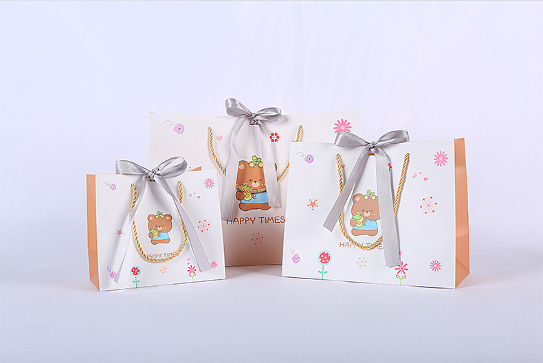 卡通小熊送礼包装袋_22.jpg