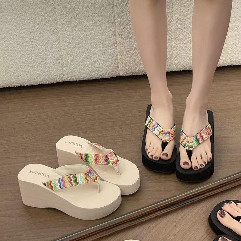 2026 New Ethnic Style Beach Sandals with Thick Soles and Wedge Heels for Height Increase, Fashionable Flip-Flops for Outdoor Wear