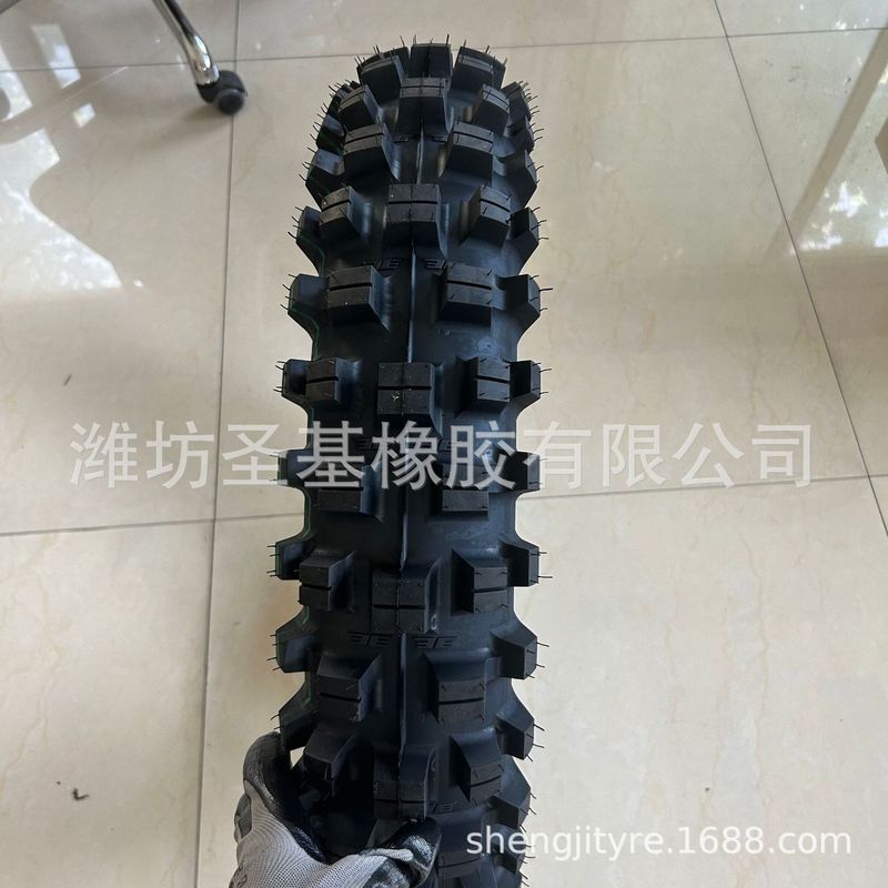 工場販売 オートバイタイヤ TT 120/80-18 滑り止め 耐摩耗性王|undefined