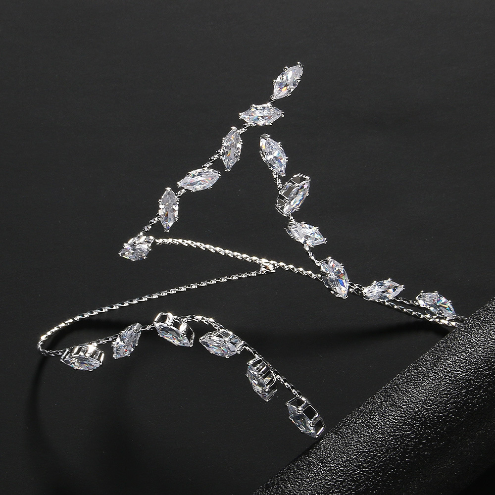 Brazalete de hojas de venta en caliente transfronteriza Europa y América de lujo zircon brazalete de apertura temperamento accesorios brazalete