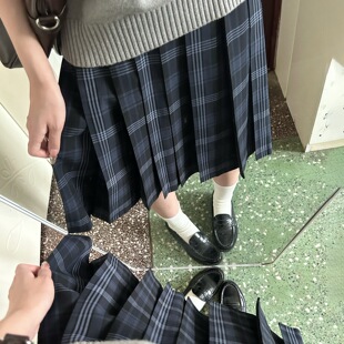 ��Ʒ ���F��ȹ           �Ʒ�У���а���ȹ���{��ٴ�