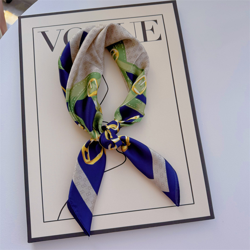 Bufandas de seda para mujeres primavera y otoño bufandas de moda para mujeres bufandas de cuello para maestros y empleados regalos de impresión de lujo ligero