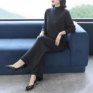 Mother's High-end Fashion Western-style Two-piece Suit Thickened Winter New High-end Casual Elegant High-grade Winter Wear