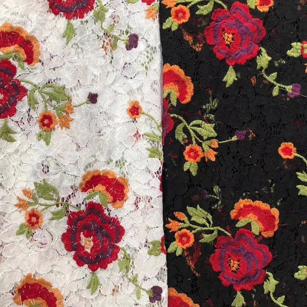 厂家直销 新款重工锦棉股线蕾丝刺绣花边  蕾丝花边面料 绣花布料