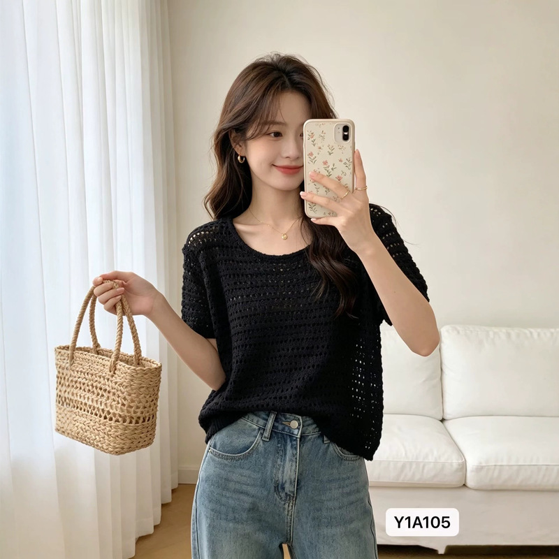 Summer New Style Hollow-Out Knit T-Shirt, Short High-End Short-Sleeve Elegant Versatile Top, Stylish Knit Sweater with Round Neck