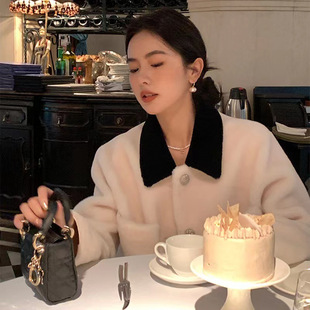 Autumn and Winter Small Fragrant Style Sheep Shearling Elegant Socialite Small Goatskin One-Piece Short Outwear Factory Direct Sale