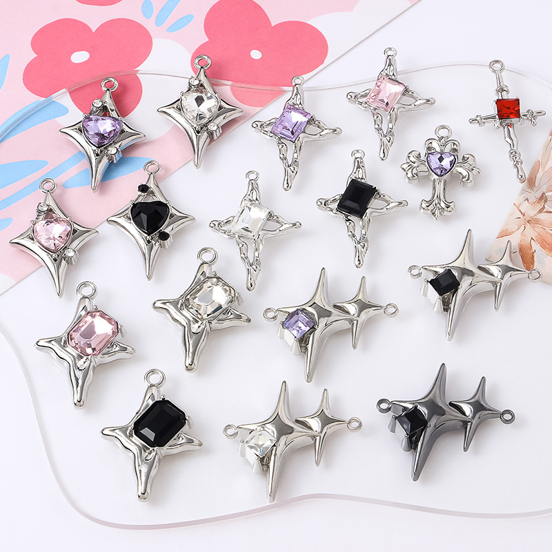 甘いクールなギャルの十字の星の双穴の合金のペンダントdiyの手作りのアクセサリのブレスレットのネックレスの部品の材料のペンダント|undefined