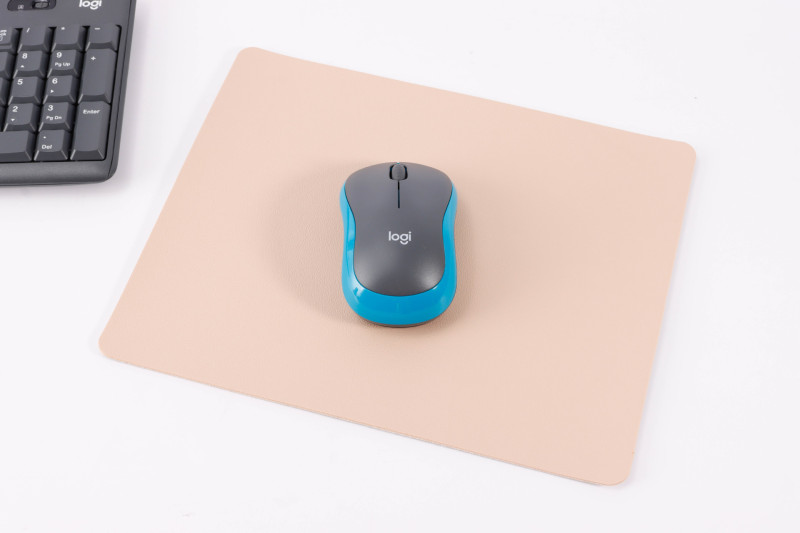 小型のマウスパッドの中号の純色はシンプルです。|undefined