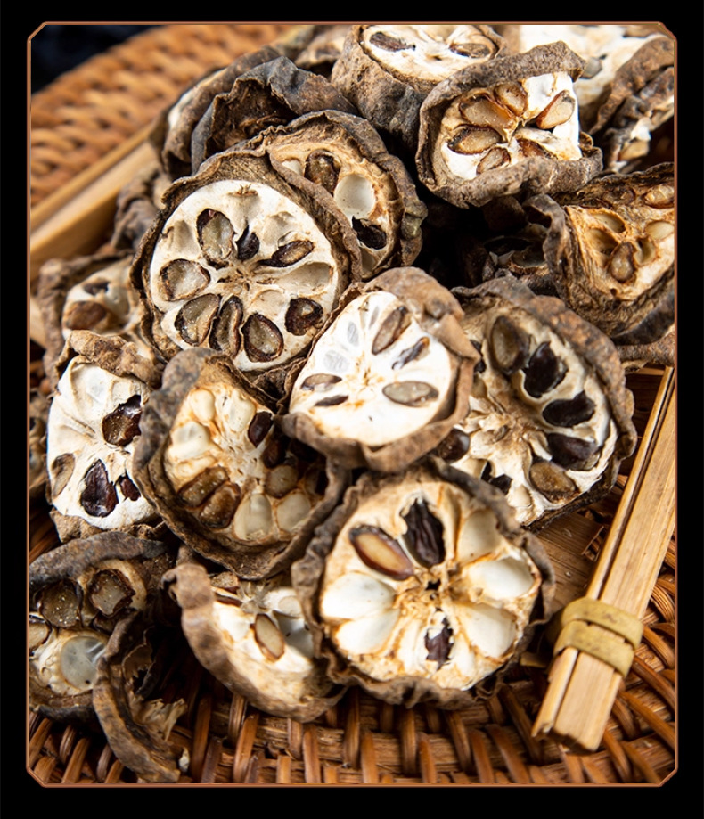 Dried Akebia Fruit Ba Yue Zha Pre-Zi Zi 500g Traditional Chinese Herb for Decoction and Herbal Tea in use