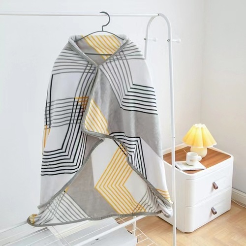 Office shawl blanket ins winter thickened nap blanket single office winter nap milk plush blanket