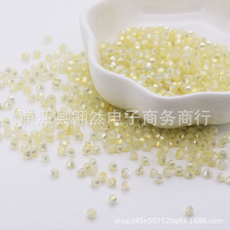 Màu trắng và vàng trứng / Hạt kim cương boutique 3mm (100 chiếc/gói)