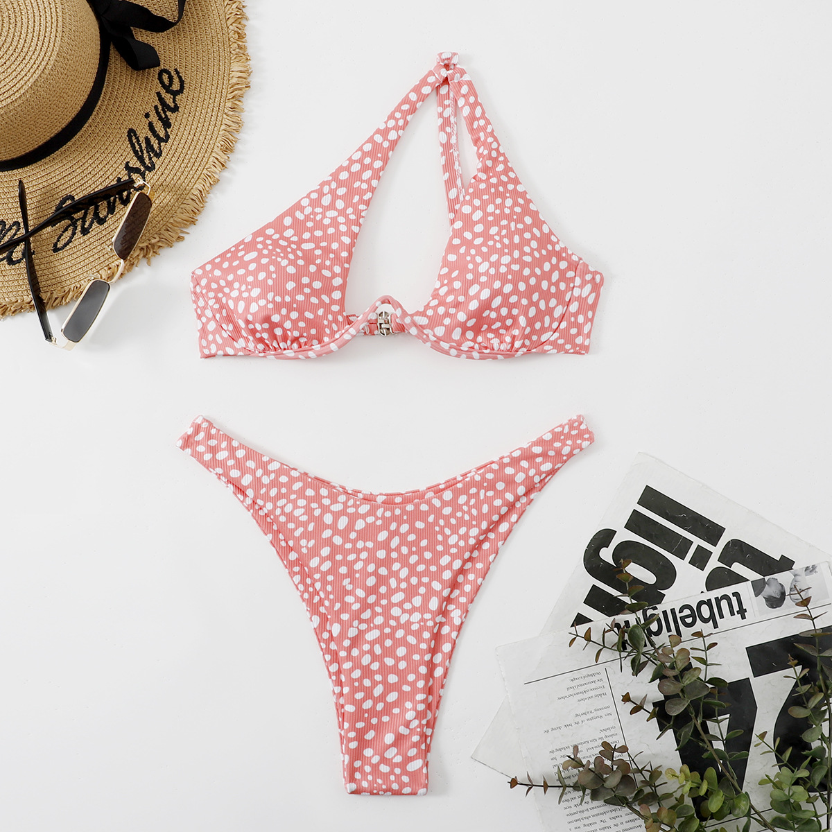 Sobre el producto: Nuevo estilo europeo y americano caliente multicolor sexy damas split traje de baño sólido solo hombro acero bikini