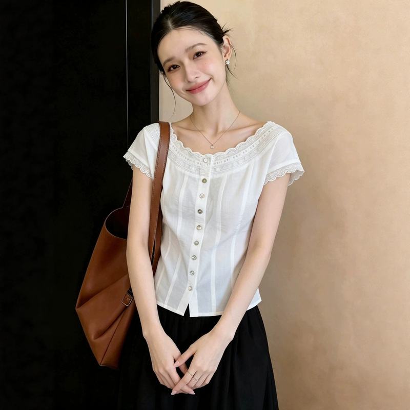 French-Style Elegant White Lace Flutter-Sleeve Short-Sleeve Shirt for Women, a Chic and Fairy-Like Short Top for Summer French-Style Elegant White Lace Flutter-Sleeve Short-Sleeve Shirt for Women, a Chic and Fairy-Like Short Top for Summer