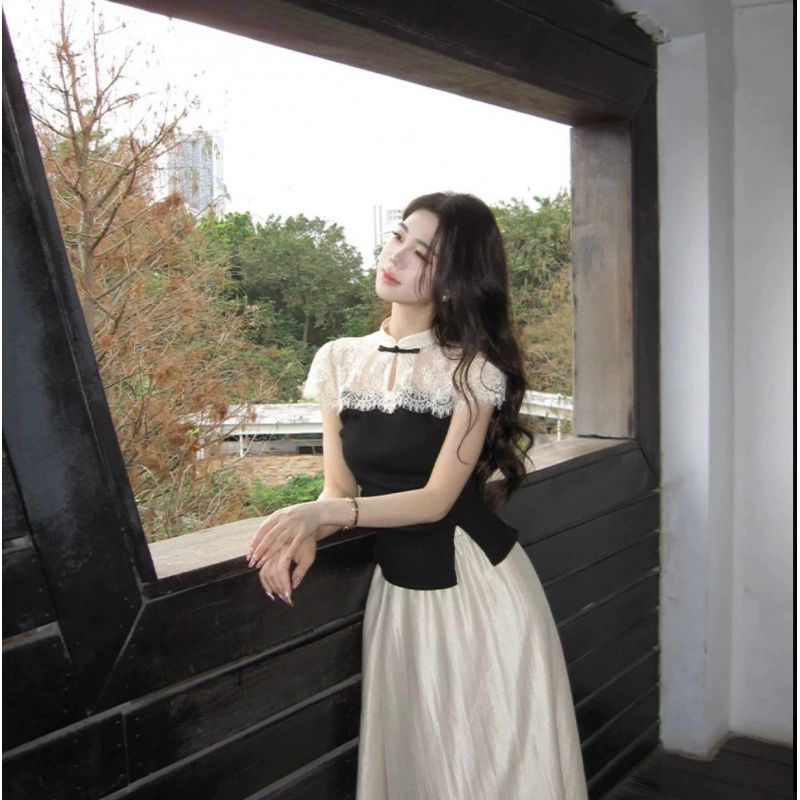 Французский комплект 2025 летний новый стиль новый китайский кружевной топ и красивая юбка для женщин