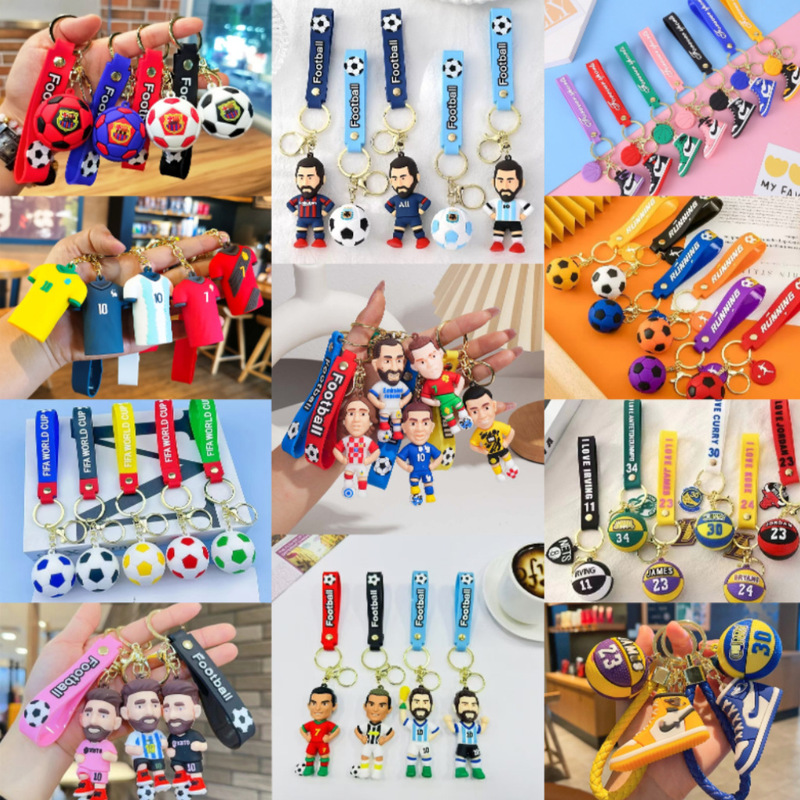 Cross-border World Cup football jersey keychain, US-Canada-Mexico football event commemorative gift, car keychain pendant