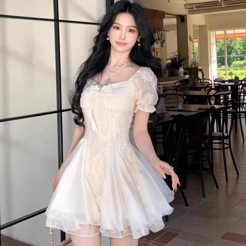French-Style Sweet and Unique Super Pretty Fairy Puffy Dress for Women 2026 Summer New Gentle Waist-Cinching Princess Dress