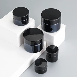 衣架;收纳盒;垃圾袋