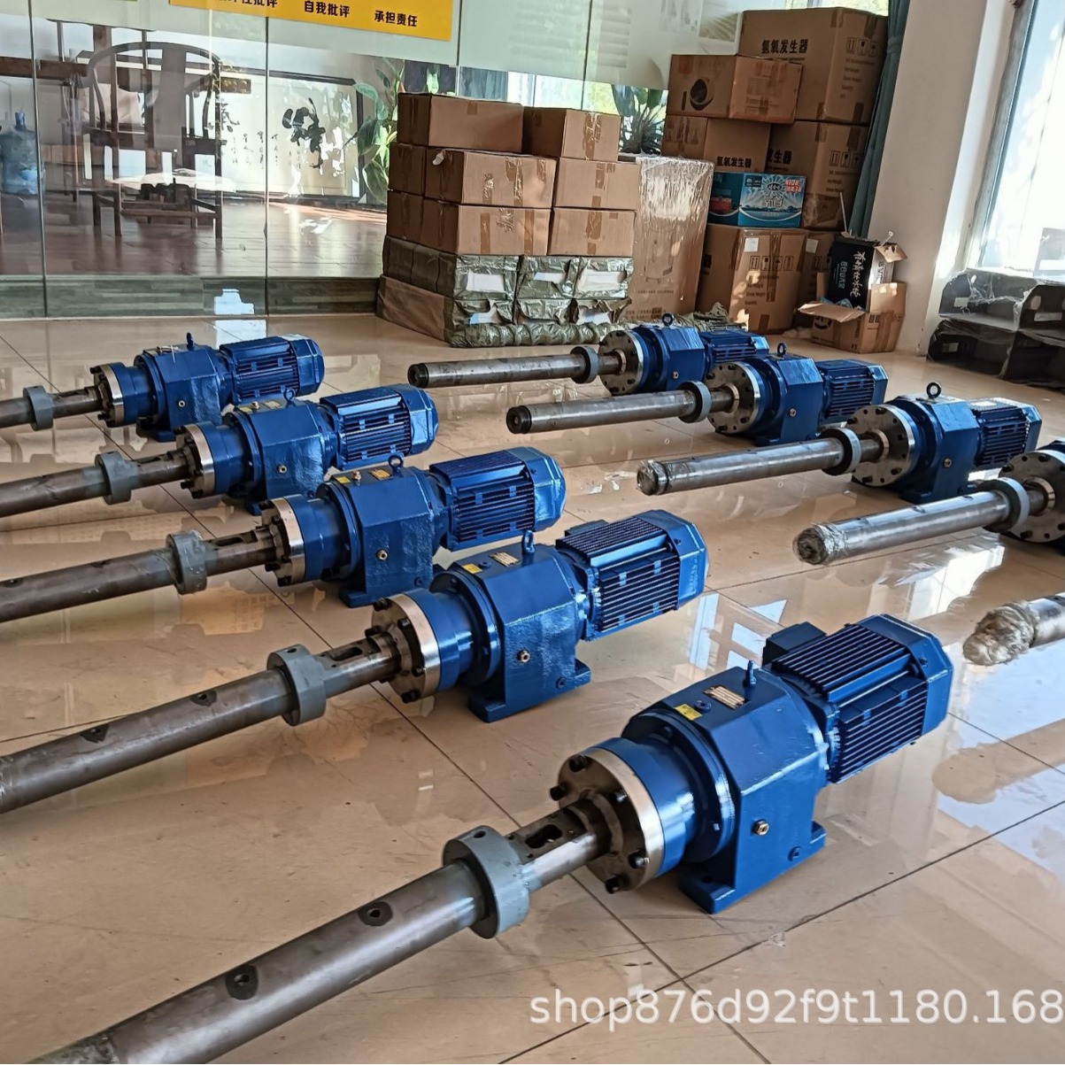 深圳商家  35规格 挤出喷头管用挤出机装置(螺杆+机筒+减速机)