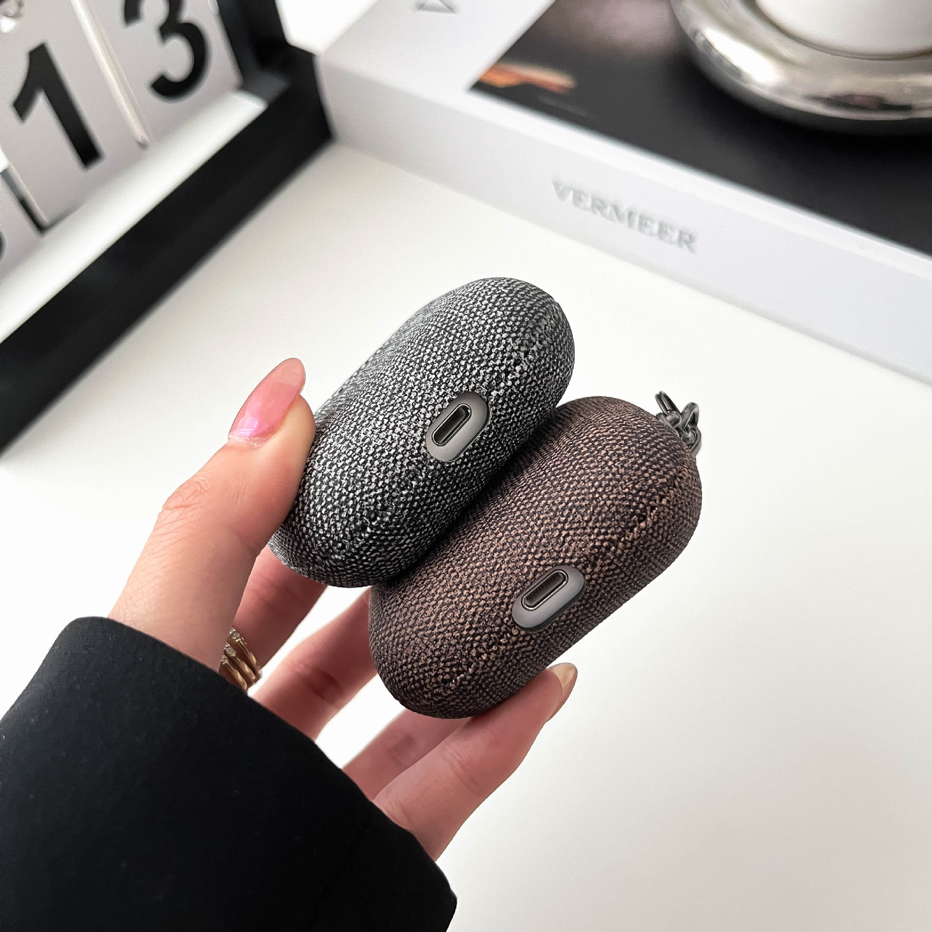iPhone Applicable Brands Solid Color Retro Earphone Case Earphone Cases Phone Accessories