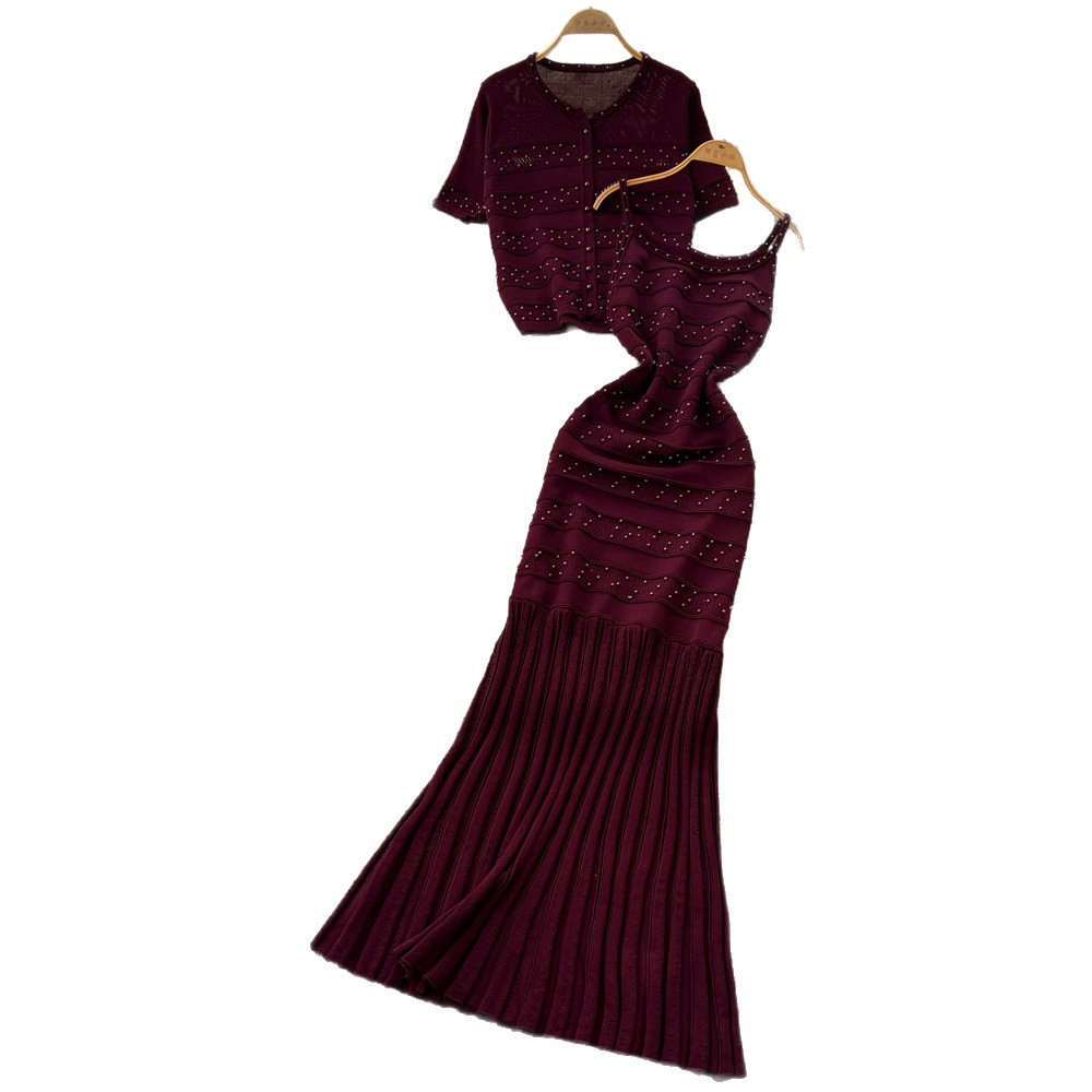 Women's Soft Pink Knit Two Piece Set Slim Fit Waist Cinching Fishtail Skirt Suit for Summer_ecoleips.com