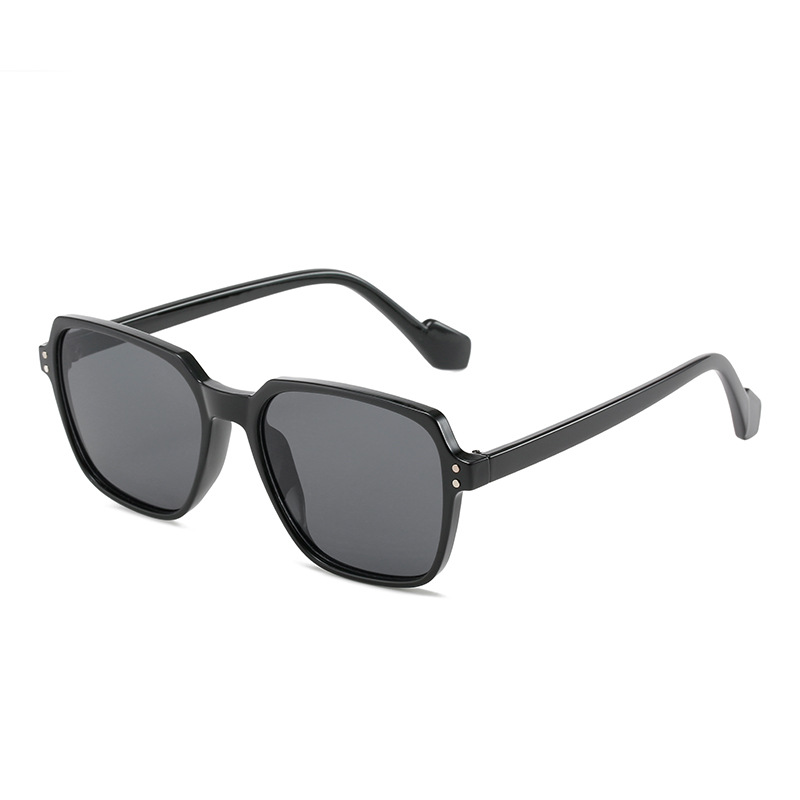 Nueva Internet celebridad gafas de sol estilo francés marco grande pequeño libro rojo color gafas de sol uv400 gafas fabricante en stock