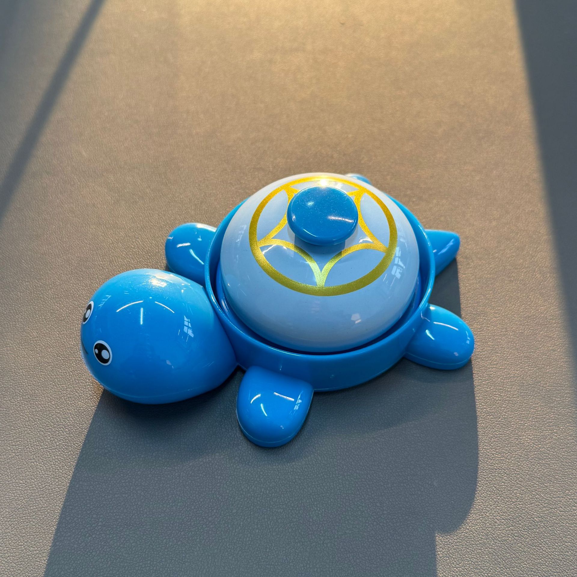 Campana de alarma de metal juguete juego de mesa a juego raqueta de mano Campana DE EMERGENCIA micrófono PET llamada campana servicio de prensa de la mano campana material didáctico