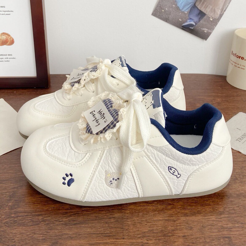 Versatile Round-Toe Student Sneakers, Sweet Style Flat Shoes, 2026 Spring New Model, College Style Color-Blocking German Training Shoes Versatile Round-Toe Student Sneakers, Sweet Style Flat Shoes, 2026 Spring New Model, College Style Color-Blocking German Training Shoes