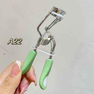 Green Eyelash Curler for Beginners Portable Stainless Steel Mini Curling Curler Eyelash Feeder Pad