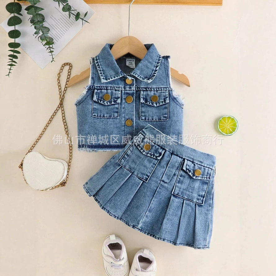 Модный джинсовый комплект для девочек 2025 лето новый комплект для маленькой девочки: безрукавка и плиссированная юбка