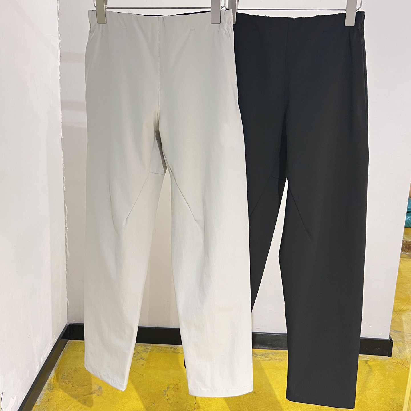 秋冬新款户外综训运动健身日常通勤百搭男士防水梭织长裤ss10171