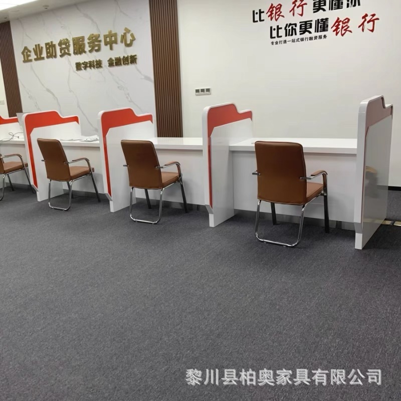 国家電力網業務誘導取扱銀行非現金カウンター相談台営業所受付台が事務机に記入する|undefined