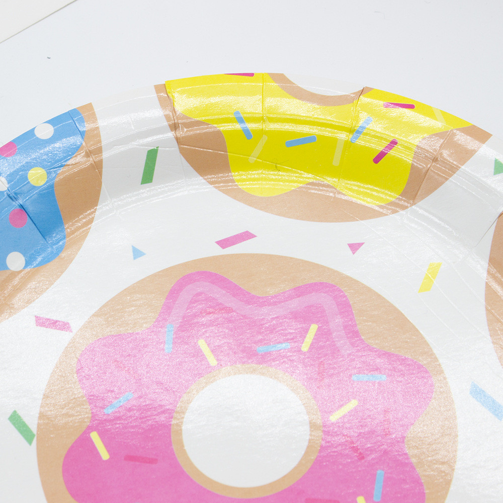 Vajilla con temática de donuts, platos de papel, mantel desechable para cumpleaños infantiles, toallas de papel, vasos de papel, guirnaldas, bolsas de papel, ecológicas