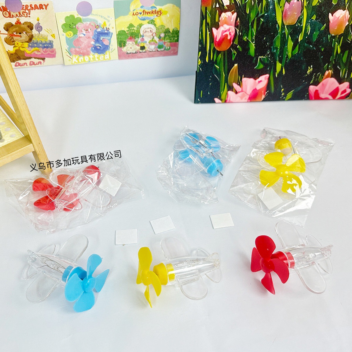 B decoración de aviones pequeños luminosos rotativos energía eólica iluminación LED luminosos adornos de coche juguetes novedosos